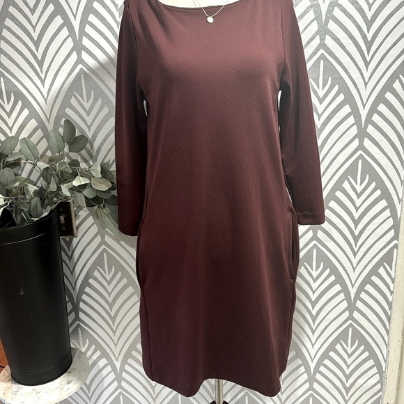 H & M basics long sleeve midi dress. - Picture 1 of 10